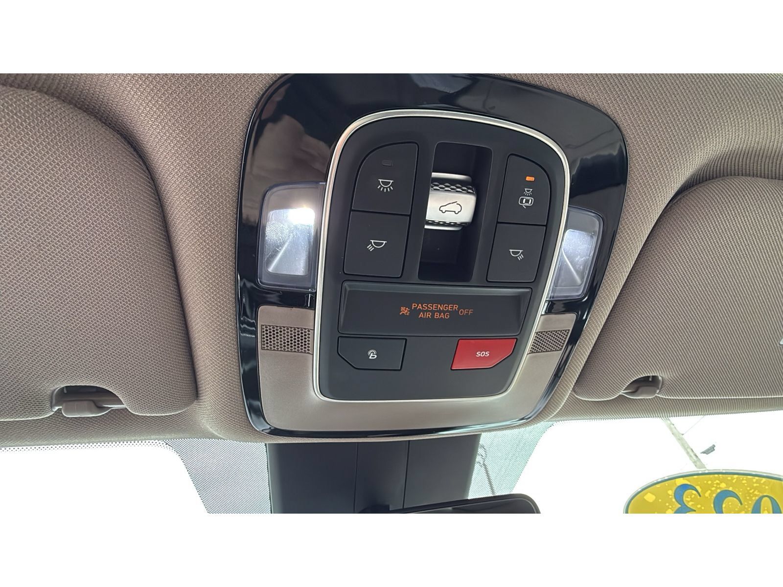 Used 2023 Hyundai Santa Fe SEL w/ Premium Package AWD/4WD image 27