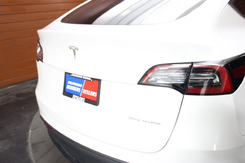 Used 2023 Tesla Model Y Long Range AWD/4WD image 24