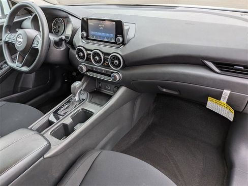 Used 2024 Nissan Sentra S image 21