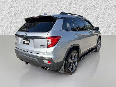 Used 2019 Honda Passport Touring image 3
