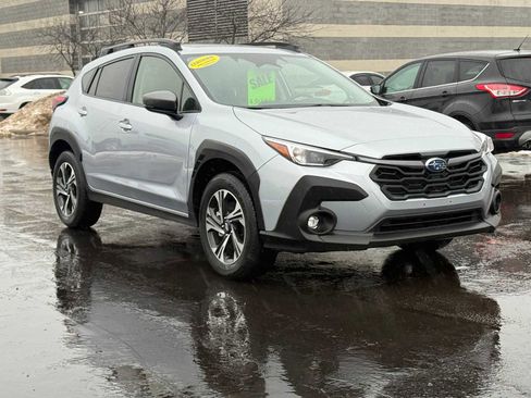 Certified 2025 Subaru Crosstrek 2.0i Premium image 4