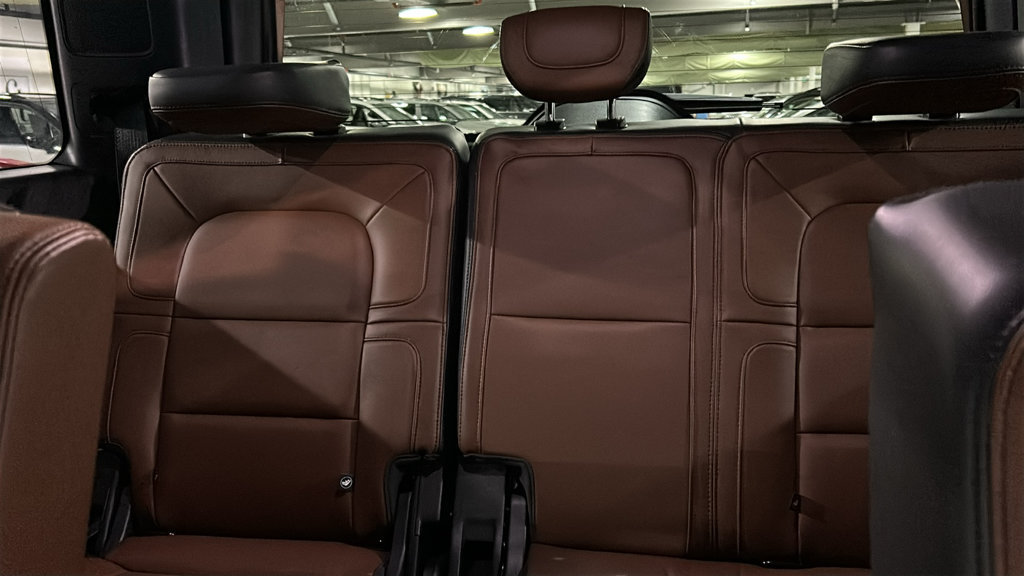 Used 2023 Lincoln Navigator Reserve AWD/4WD image 27