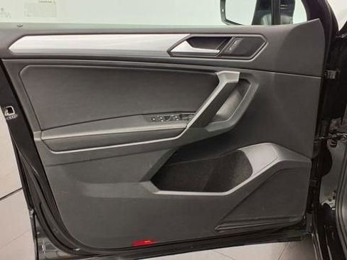 Used 2024 Volkswagen Tiguan S image 14