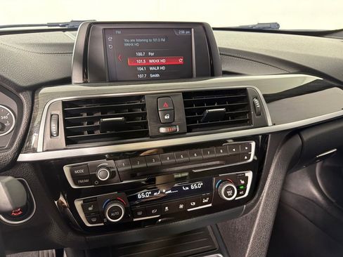 Used 2018 BMW 330i Sedan image 14