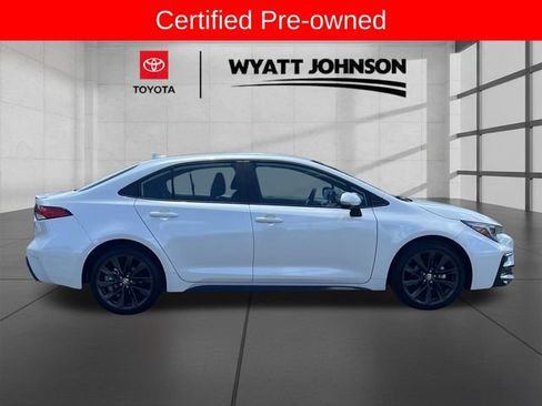 Certified 2026 Toyota Corolla SE FWD image 11