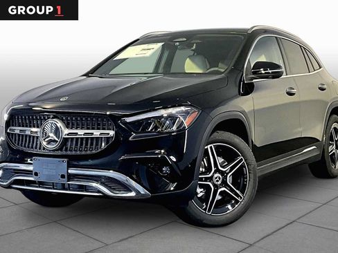 New 2026 Mercedes-Benz GLA 250 4MATIC image 1