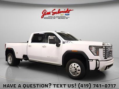 Used 2026 GMC Sierra 3500 Denali w/ Denali Reserve Package