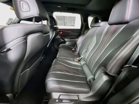 Used 2022 Acura MDX Type S AWD/4WD image 17