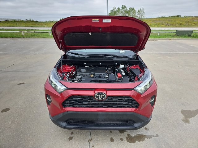 Used 2024 Toyota RAV4 XLE FWD image 29