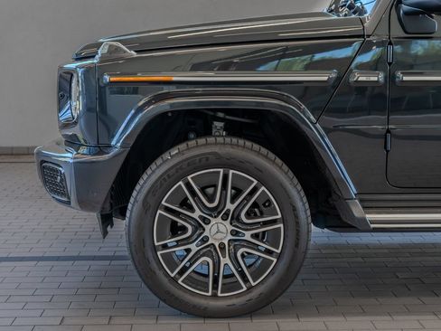 Used 2025 Mercedes-Benz G 580 w/ EQ Technology image 4