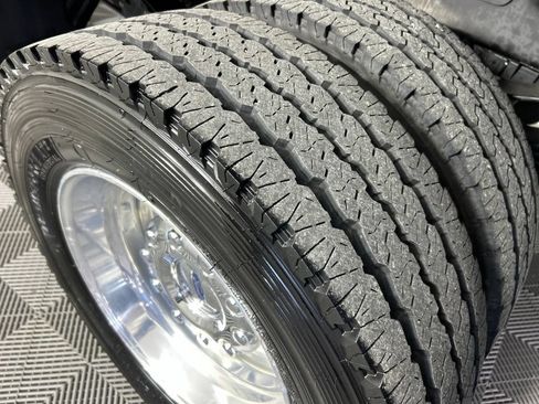 Used 2021 Ford F450 Lariat w/ Lariat Ultimate Package AWD/4WD image 9