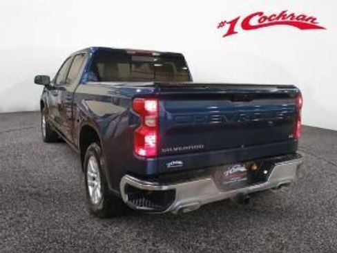 Used 2022 Chevrolet Silverado 1500 LT w/ Z71 Off-Road Package image 17