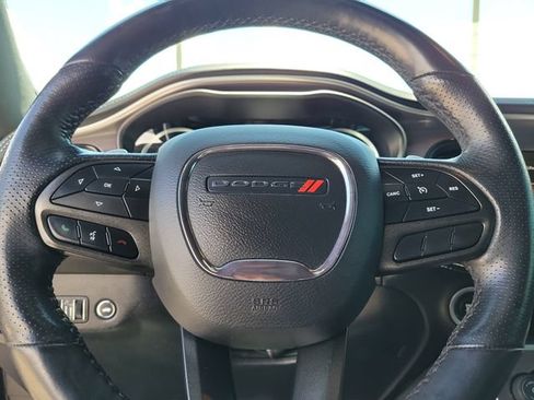 Used 2022 Dodge Challenger R/T Scat Pack RWD image 20