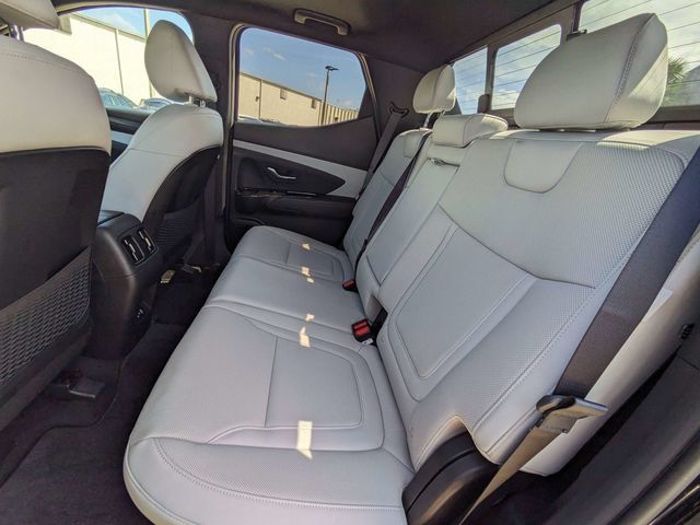 Used 2025 Hyundai Santa Cruz Limited AWD/4WD image 14