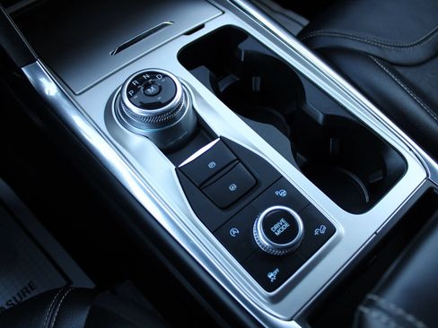 Used 2020 Ford Explorer ST AWD/4WD image 14