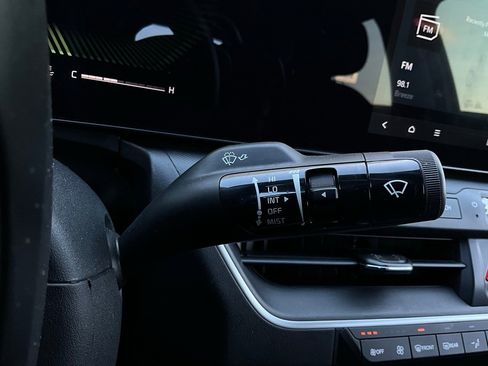 Used 2025 Kia K4 LXS image 37