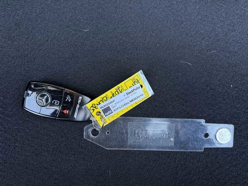 Certified 2022 Mercedes-Benz CLA 35 AMG 4MATIC w/ AMG Night Package image 27