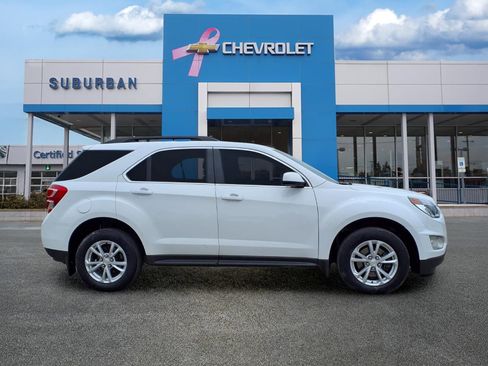 Used 2017 Chevrolet Equinox LT w/ Convenience Package FWD image 4