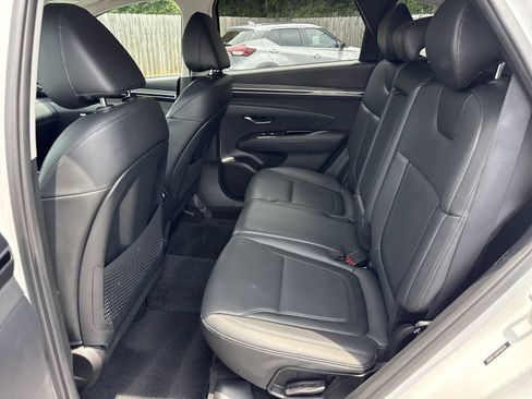 Used 2023 Hyundai Tucson Limited AWD/4WD image 10