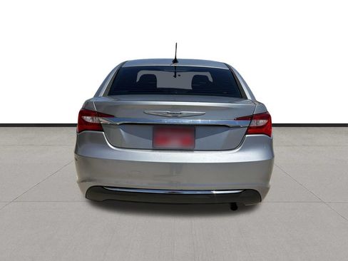 Used 2013 Chrysler 200 Touring FWD image 6