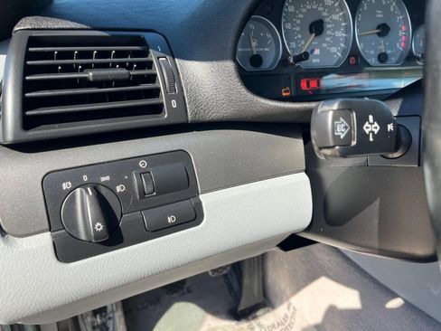 Used 2002 BMW M3 Coupe image 27