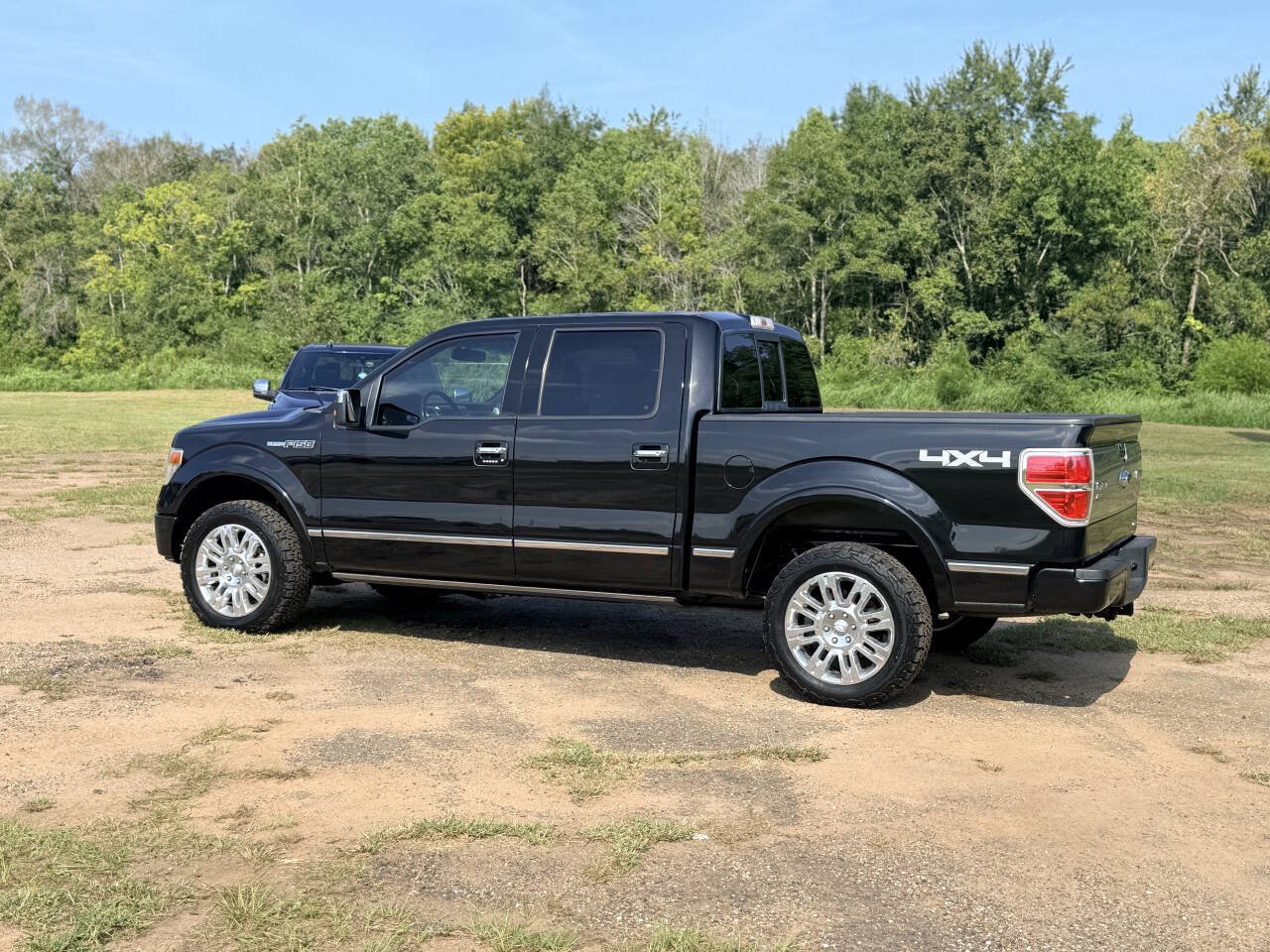 Used 2013 Ford F150 Platinum AWD/4WD image 3
