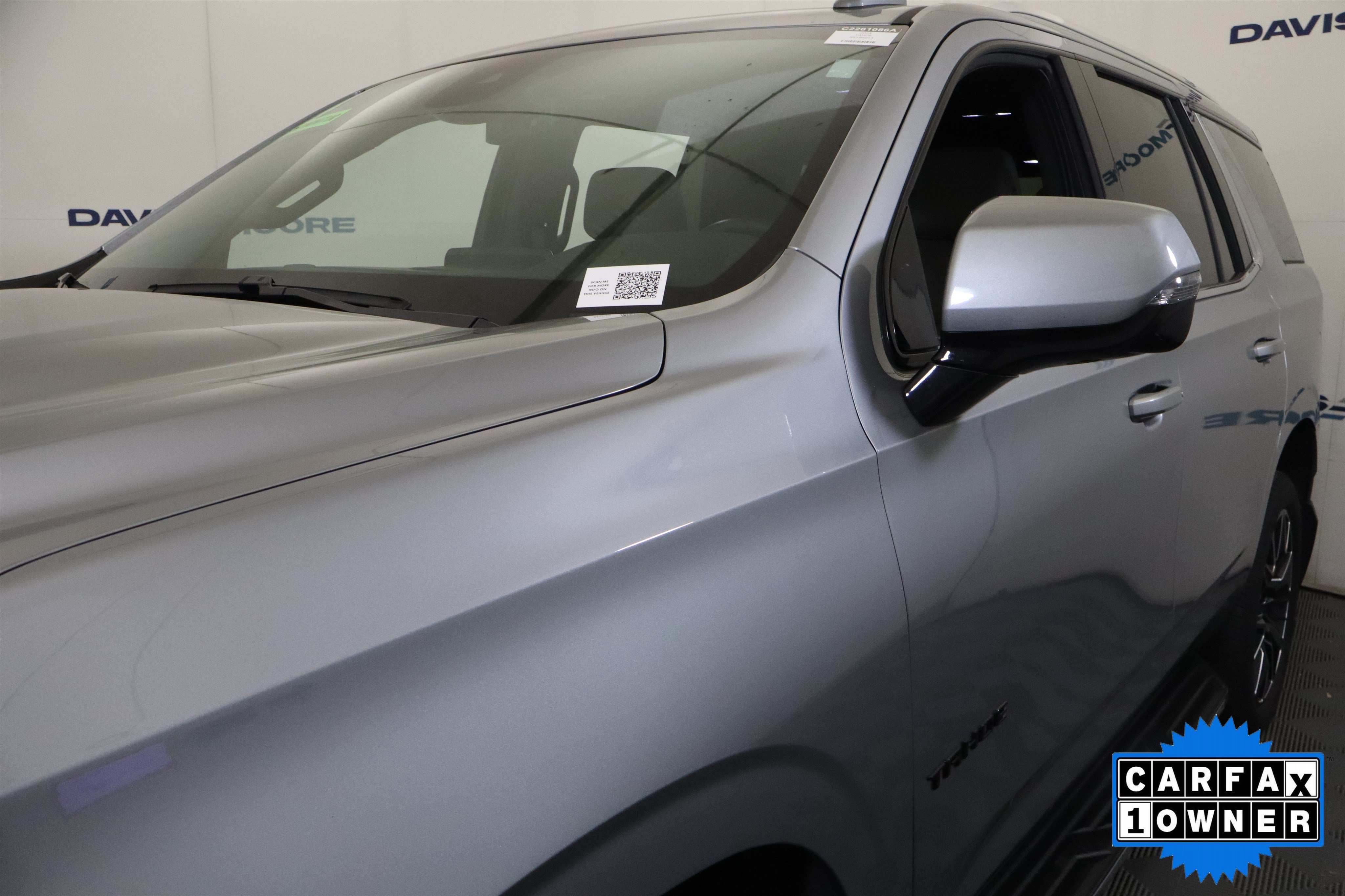 Used 2024 Chevrolet Tahoe LT w/ Luxury Package RWD image 13