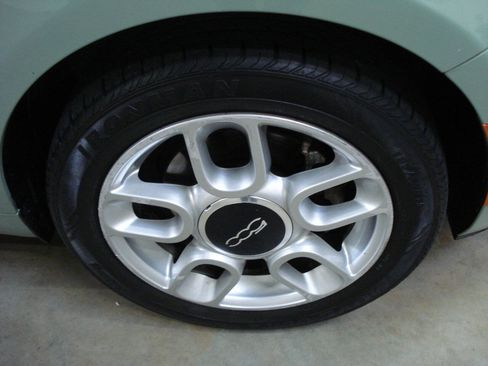 Used 2013 FIAT 500 Pop FWD image 16