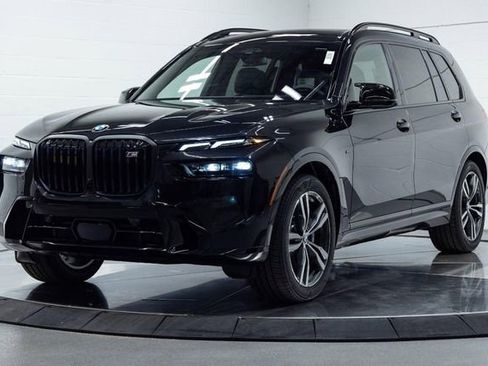 New 2026 BMW X7 M60i image 8
