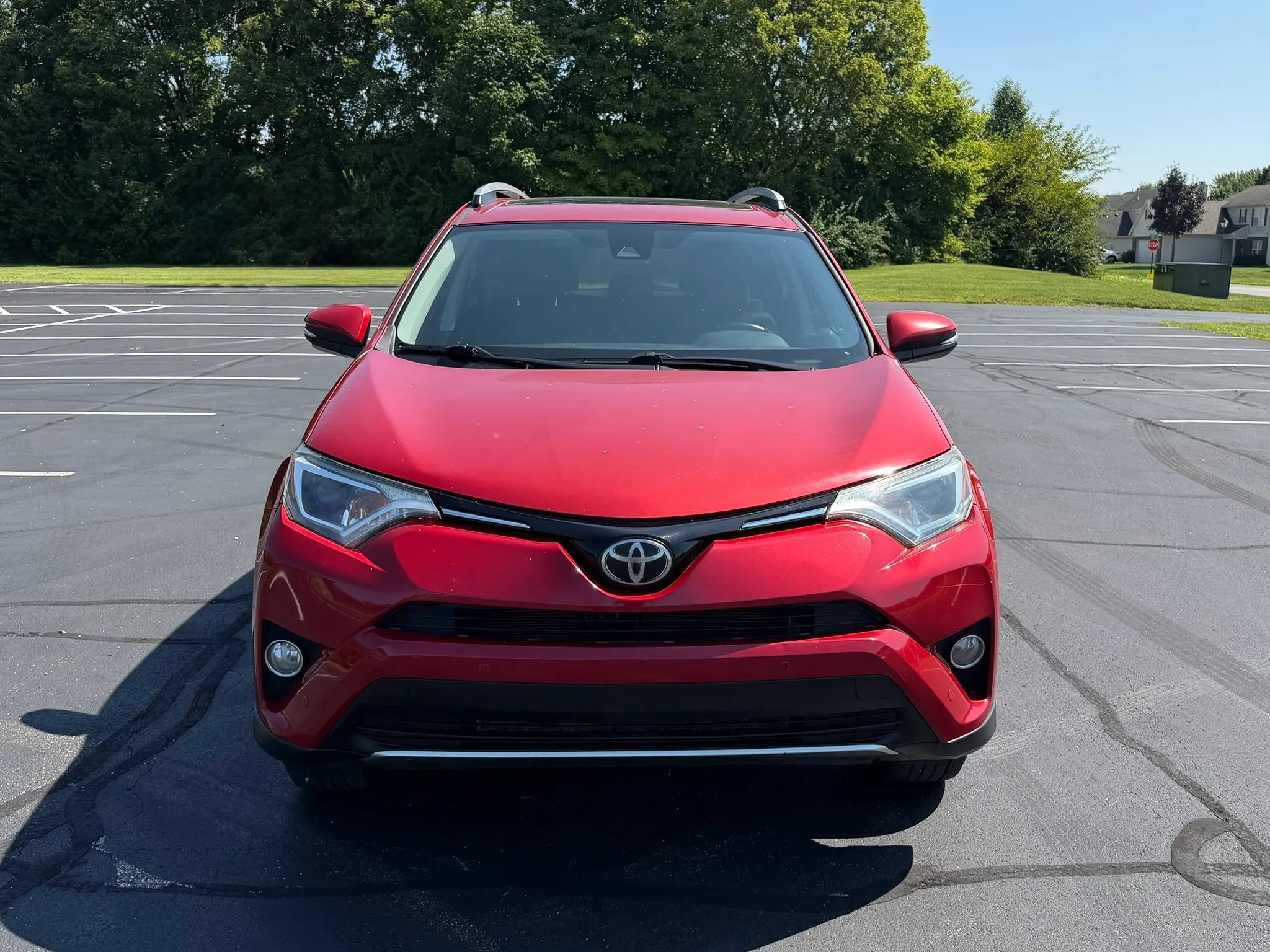 Used 2016 Toyota RAV4 XLE w/ Convenience Package AWD/4WD image 2