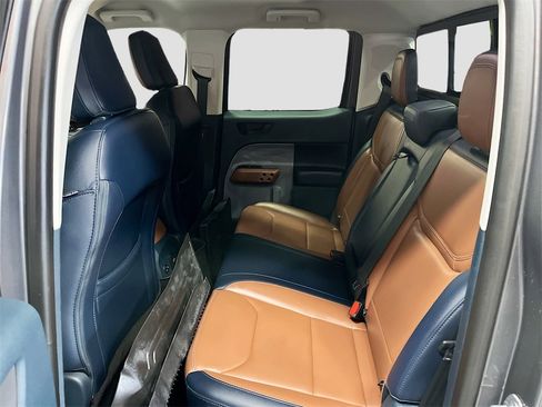 Used 2022 Ford Maverick Lariat w/ Lariat Luxury Package image 24