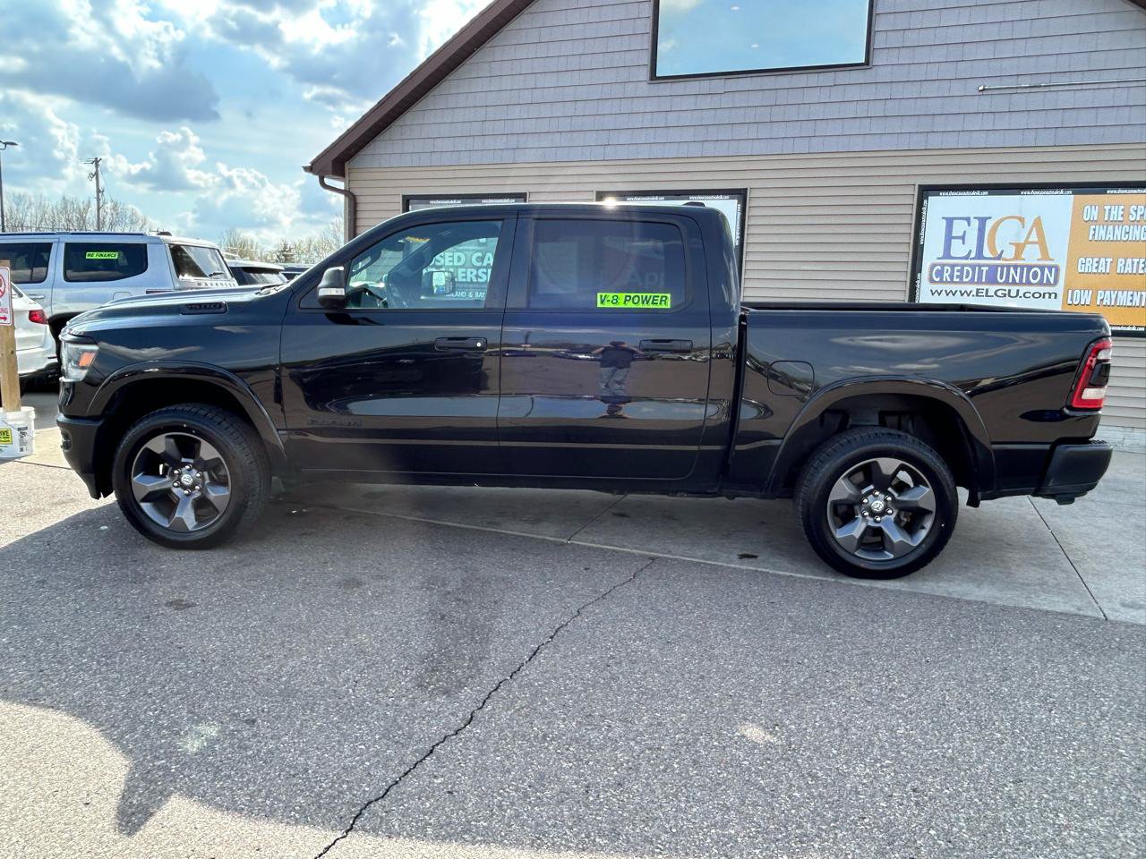 Used 2020 RAM 1500 4x4 Crew Cab image 8