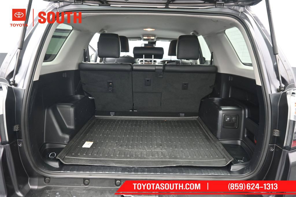 Used 2022 Toyota 4Runner TRD Sport w/ Technology Package AWD/4WD image 27
