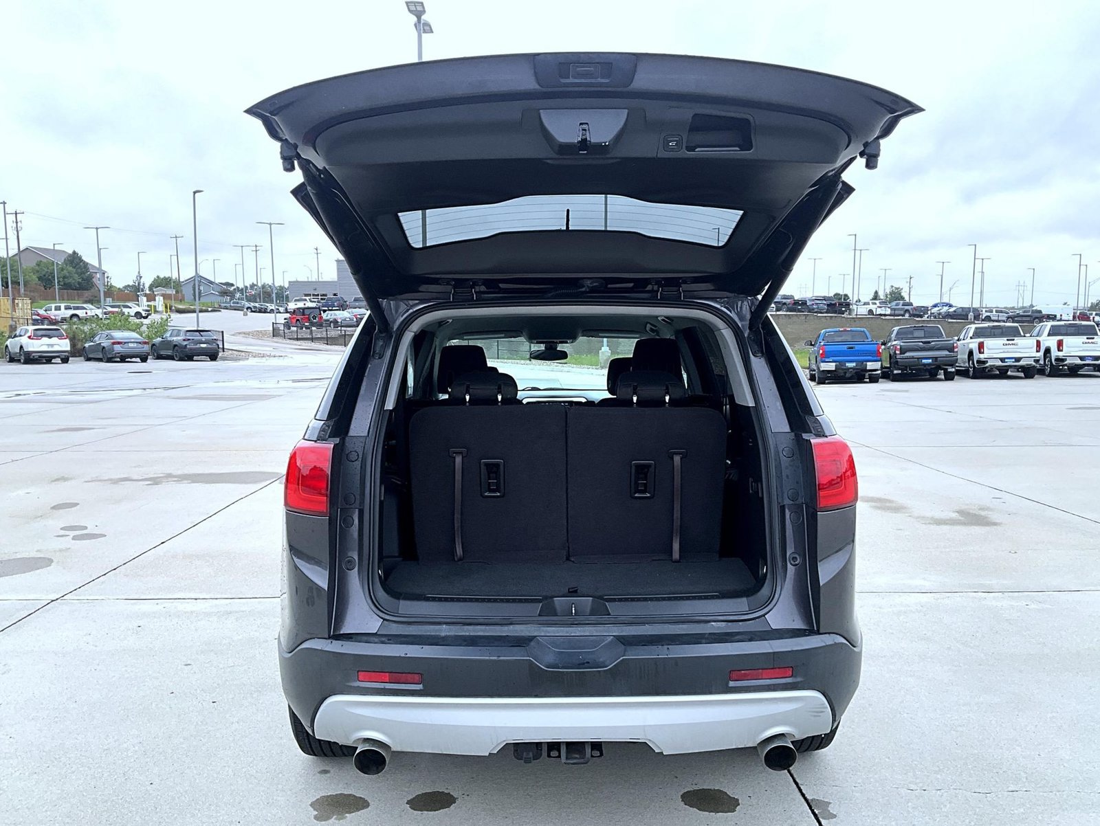 Used 2017 GMC Acadia SLE FWD image 31