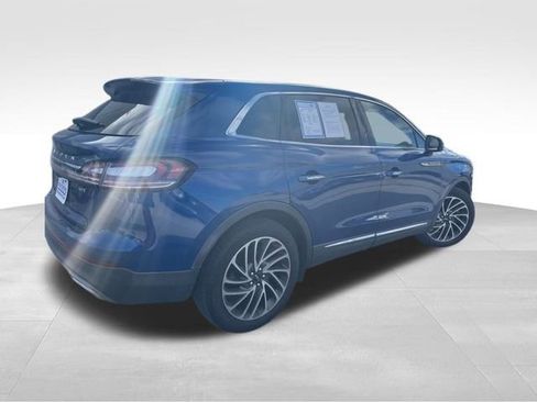 Used 2020 Lincoln Nautilus Reserve image 6