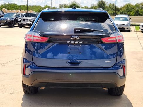 Used 2022 Ford Edge SE AWD/4WD image 7