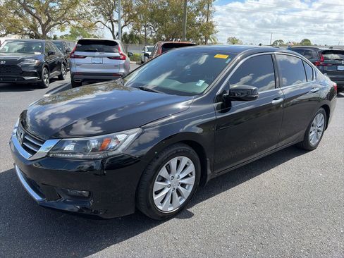 Used 2015 Honda Accord EX-L image 3