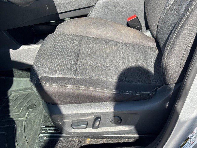 Used 2021 Nissan Rogue SV FWD image 17