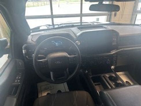 Used 2025 Ford F150 STX image 7