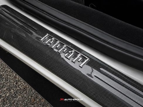 Used 2015 Ferrari 458 Italia Coupe RWD image 43