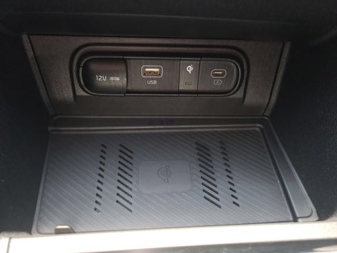 Used 2025 Kia Sportage EX FWD image 24