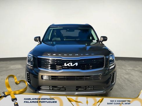 Used 2022 Kia Telluride S image 9