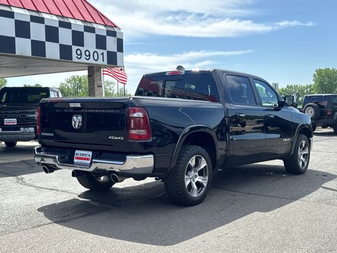 Used 2019 RAM 1500 Laramie AWD/4WD image 8