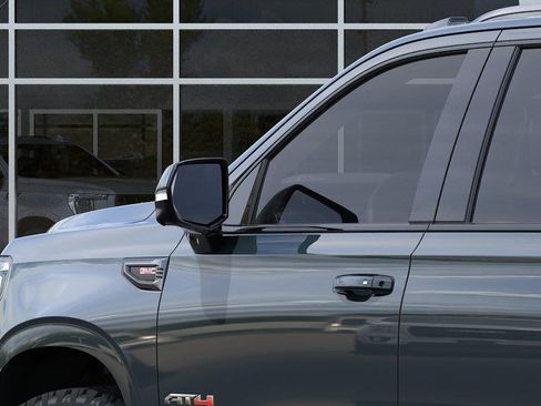 New 2026 GMC Yukon XL AT4 w/ AT4 Premium Plus Package AWD/4WD image 12