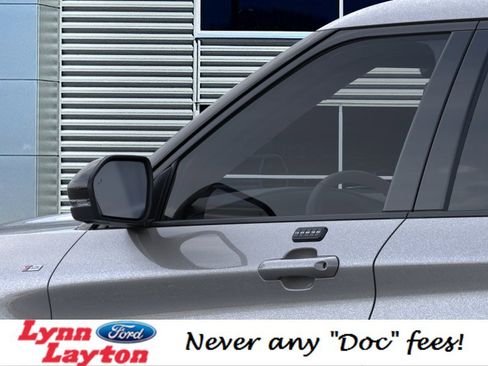 New 2026 Ford Explorer ST-Line w/ ST-Line Street Pack RWD image 20