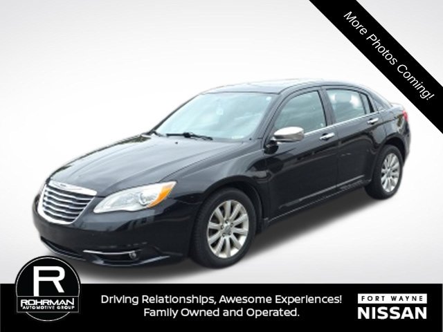 Used 2014 Chrysler 200 Limited w/ Sun/Sound Group FWD image 1