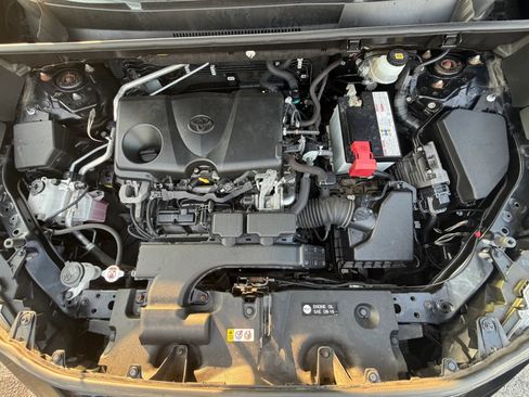 Used 2019 Toyota RAV4 Limited AWD/4WD image 69