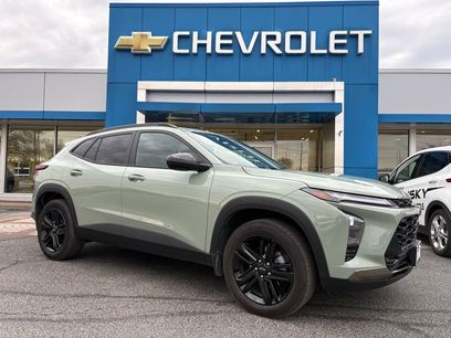 Used 2025 Chevrolet Trax ACTIV w/ Driver Confidence Package