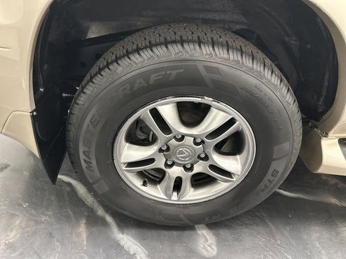 Used 2009 Lexus GX 470 image 36