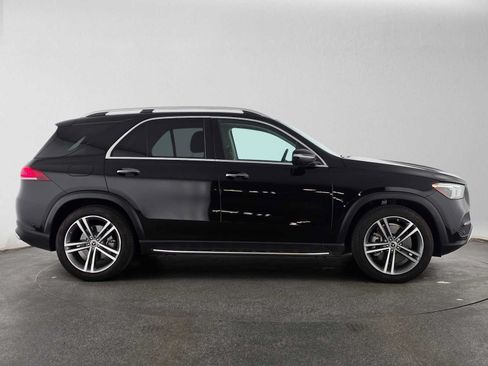 Used 2022 Mercedes-Benz GLE 450 4MATIC image 2